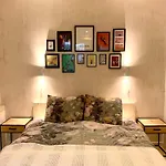 Loft 57 Bed & Breakfast 4*