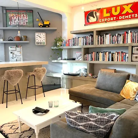 Loft 57 Bed & Breakfast